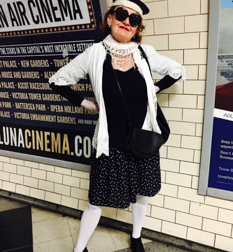 Eva a její outfit.